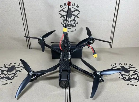 БПЛА Derun 720N 7" з тепловізійною камерою (640CA) АКБ 6S2P - 8400 mAh